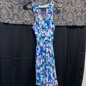Flowy, flower print dress
